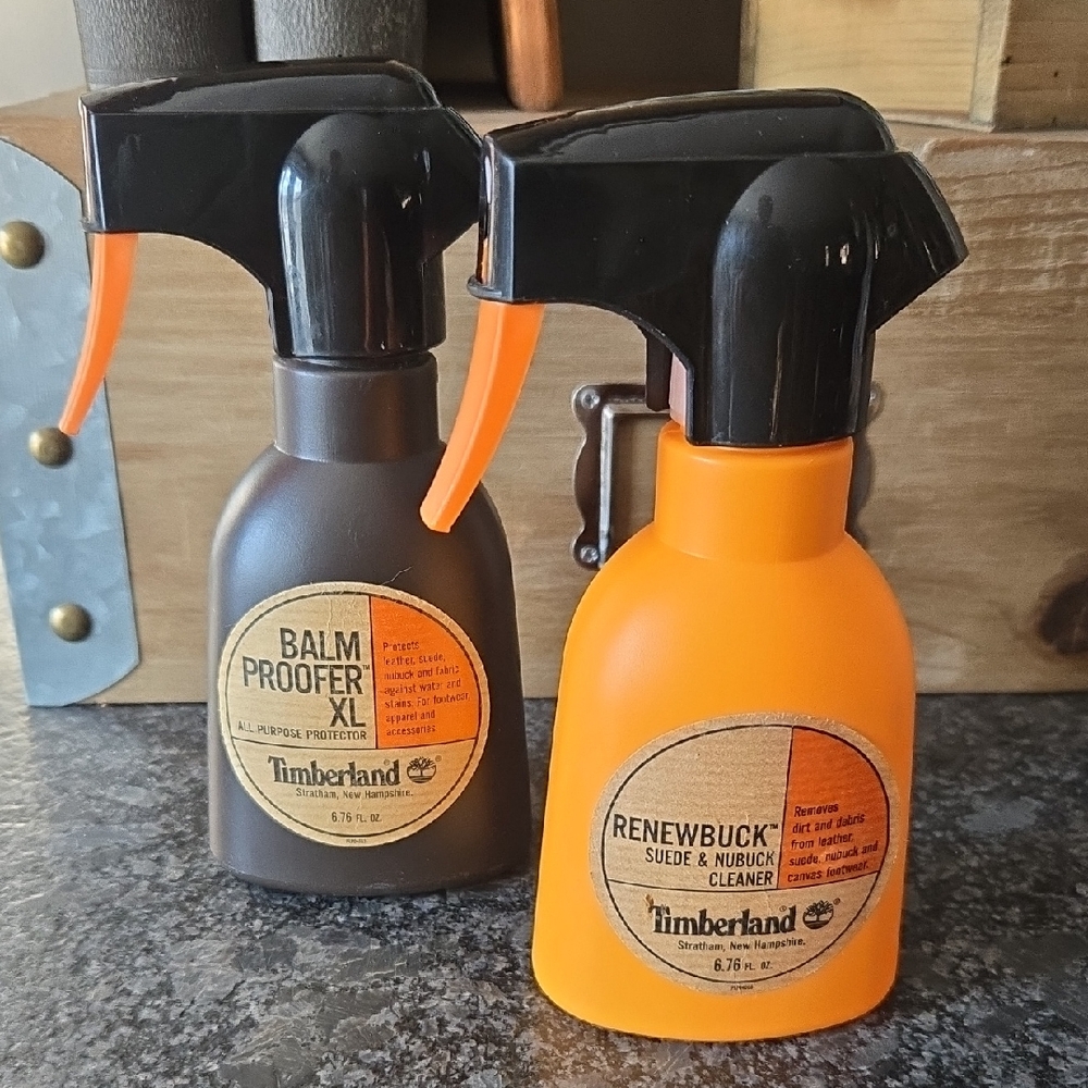 Timberland Suede/Nubuck Balm Proofer Renewbuck Cleaner and Protector Set